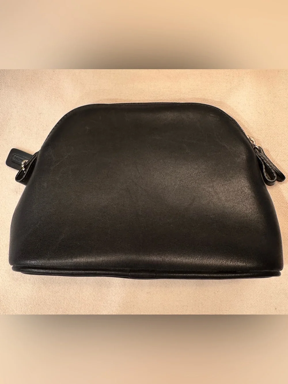 VINTAGE RARE Coach Black Leather Dome Cosmetic Case Pouch Style 6988